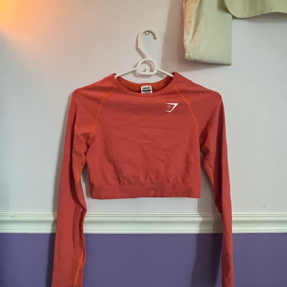 Perfect condition never before worn. Durable and stretchy material. fits s/m
